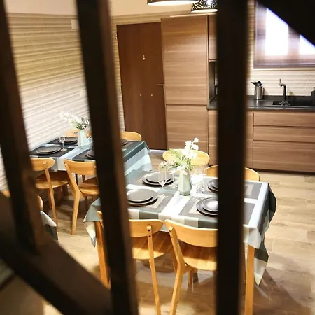 Semesterbostad Bienestar House